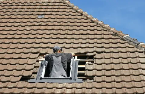 Pose de velux - Neuvic